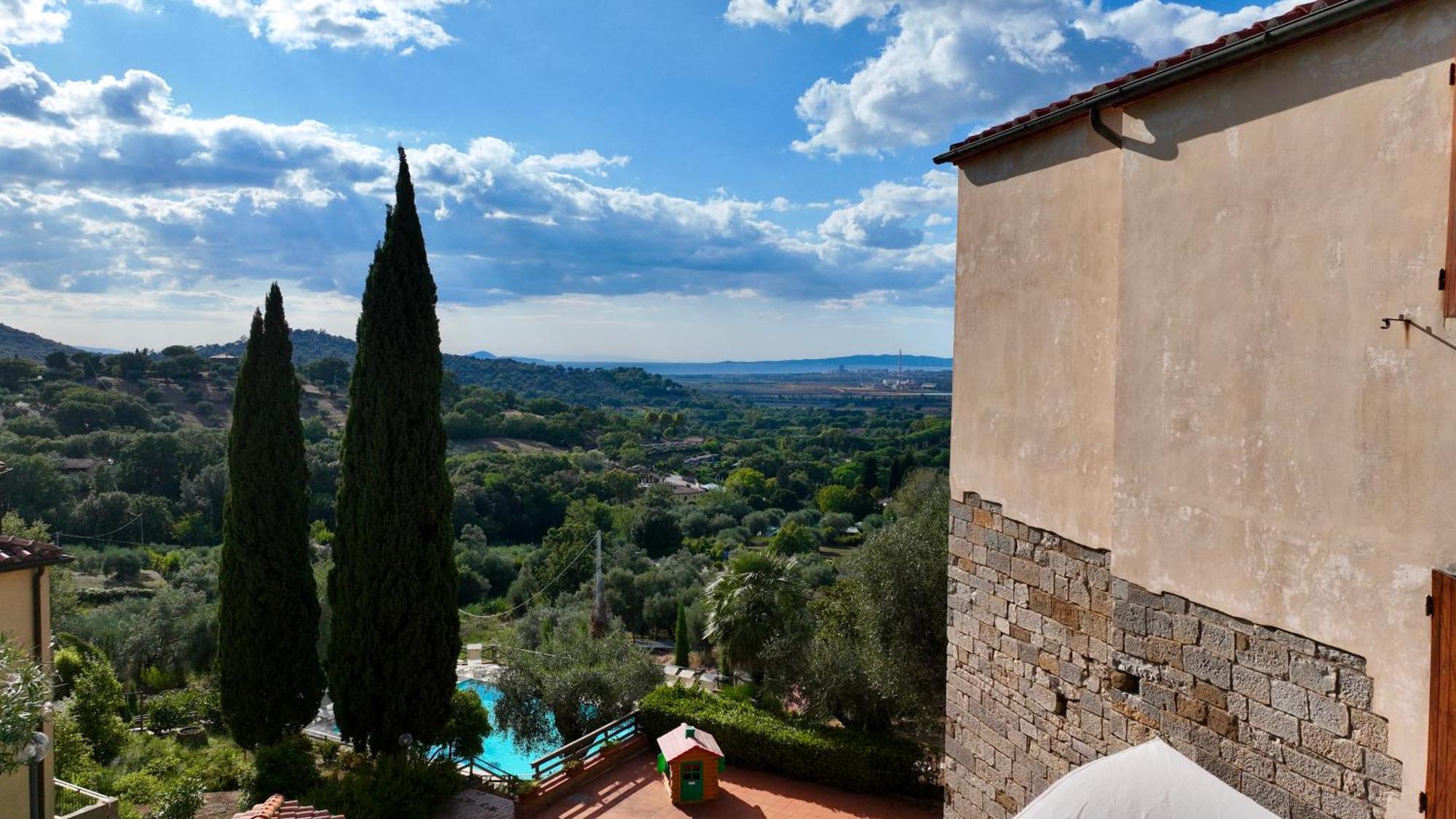 Madonna Del Poggio Cav Aparthotel Скарлино Екстериор снимка