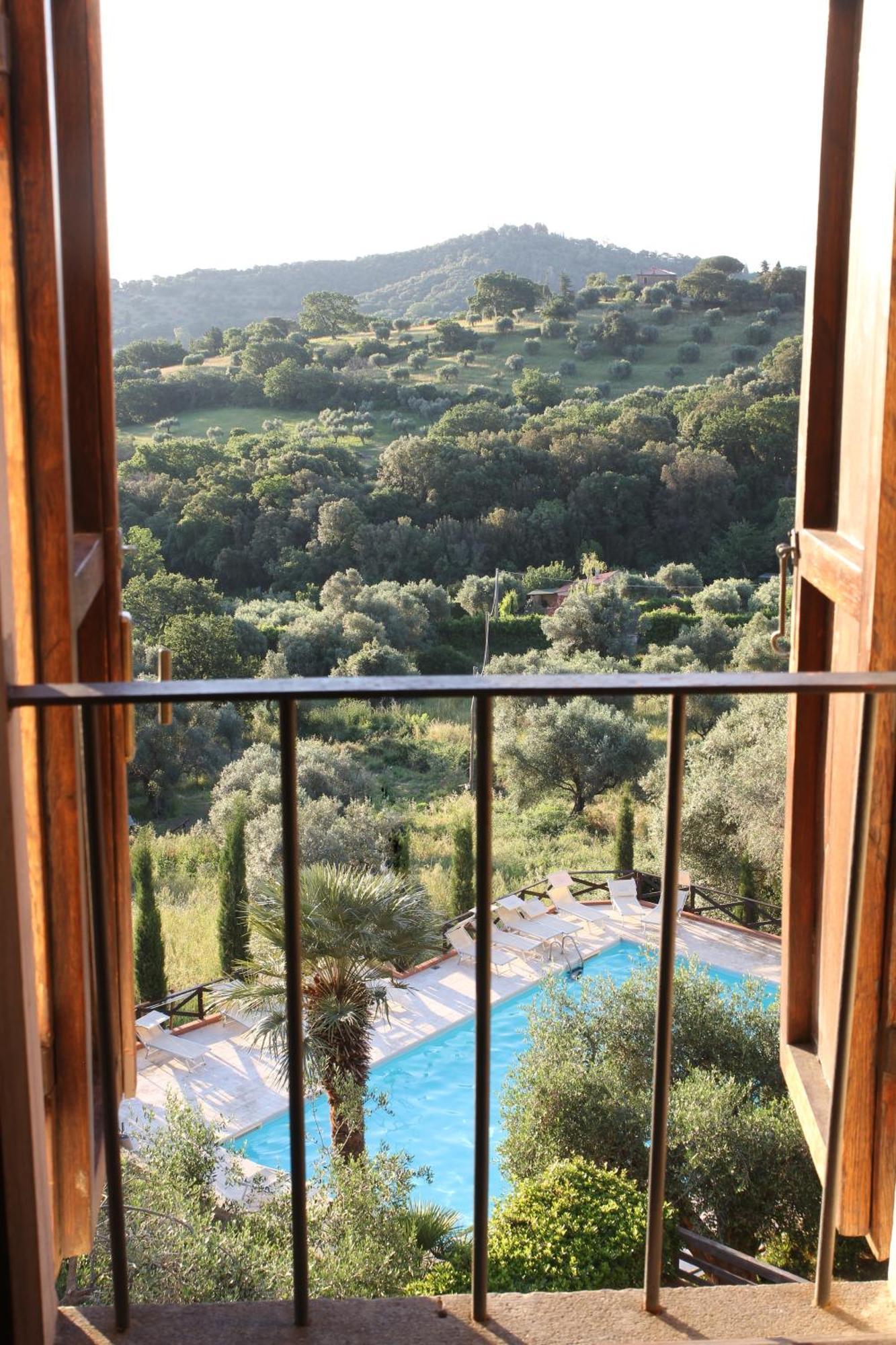 Madonna Del Poggio Cav Aparthotel Скарлино Екстериор снимка