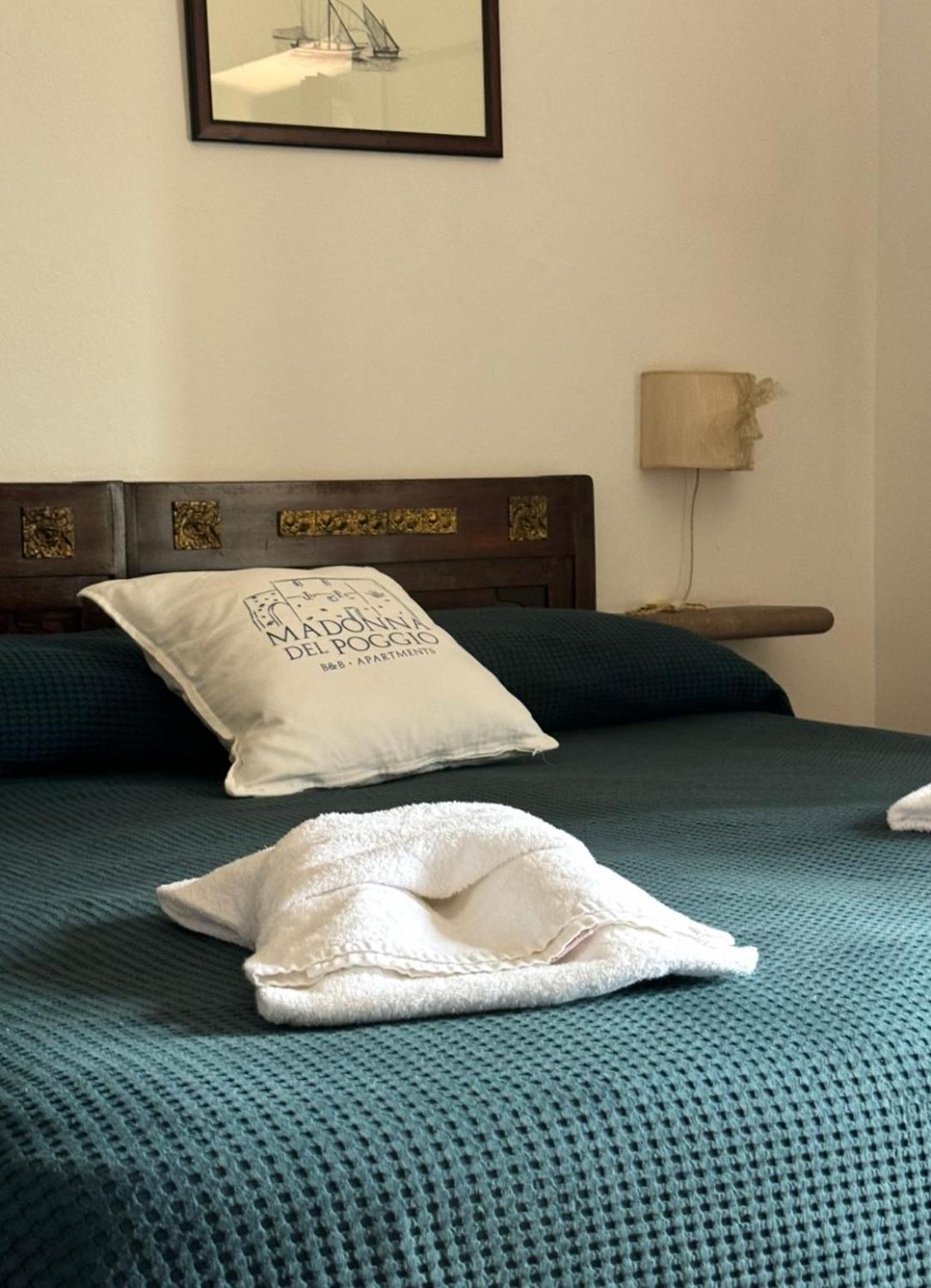 Madonna Del Poggio Cav Aparthotel Скарлино Екстериор снимка